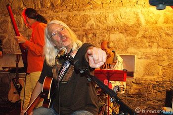 Runway 27, Left Wants You! @ Billard Cafe - 15 June 2012, Maria Enzersdorf/Austria - © 2012 courtesy of Romanus Kr