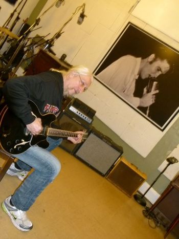 Erich recording @ Sun Studio - Memphis, Tennessee (United States of America) - Photo: © 2013 by Erich Brandl, courtesy of Sun Studio Entertainment Corp.