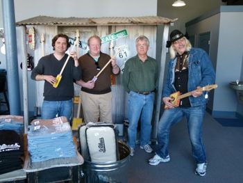 Bei St. Blues Guitar Workshop mit Bryan und Jeff am 23. April 2012 - mit freundlicher Genehmigung von © 2012 Erich Brandl