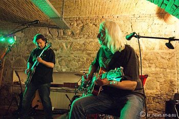 Runway 27, Left @ Billard Cafe - 15. Juni 2012, Maria Enzersdorf/Österreich - © 2012 mit freundlicher Genehmigung von Romanus Kr