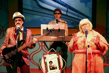 The Colonel and Shenille (from r.- The Colonel (Lisa Koch); Rusty (Bruce Hall); Shenille (Peggy Platt)- photo: Sage Alixander 2012