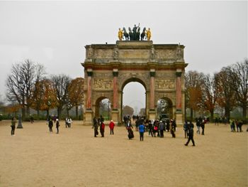You can see the ferris wheel in the distance, through the arch. The wheel is only there during the holiday season. Saturday morning in November. The weather was gray, damp and chilly.