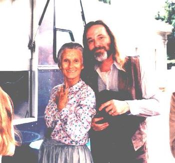 A gracious lady, and a great actress, Cloris Leachman as Granny, and Don wait at the honey wagon for a Clampett lunch.