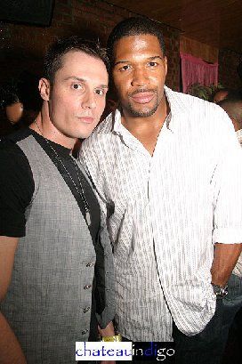 Keith Collins & NY GIants Michael Strahan at the 3rd Annual Strahan-Dreier Charity Weeknd Kickoff NYC (photo credit Chateauindigo.com)