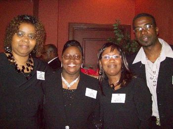 Pat Artison with Tosha, Valarie & Rev. J.D. Sapp of Rev. J.D. Sapp & The Angelic Voices from FL at the NAGPM in Atlanta!!!