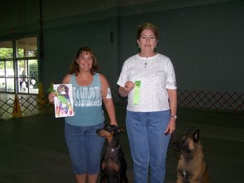 Robyn, Tori, Pat and Sky July 30, 2006 Greenville, SC Both dogs earned their Rally Novice titles today!