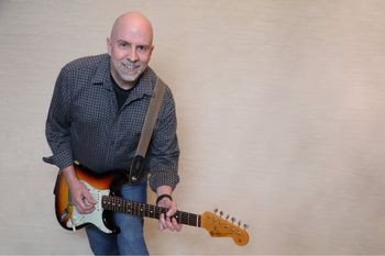Mike Turner, Guitar, Vocals; joined TD in 2012. Mike is a retired Air Force Major and has a mind like a human jukebox which is perfect for the variety we play!