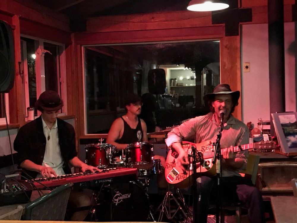 Open mic in Winlaw, BC - Summer 2022