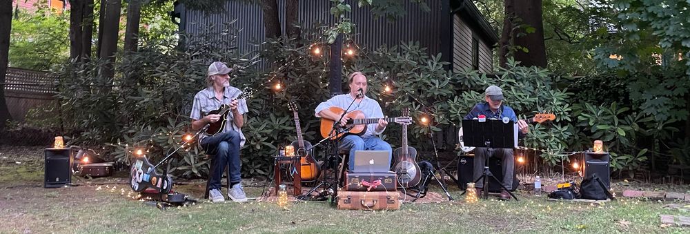 With Sean Staples, mandolin, and Richard Gates, bass