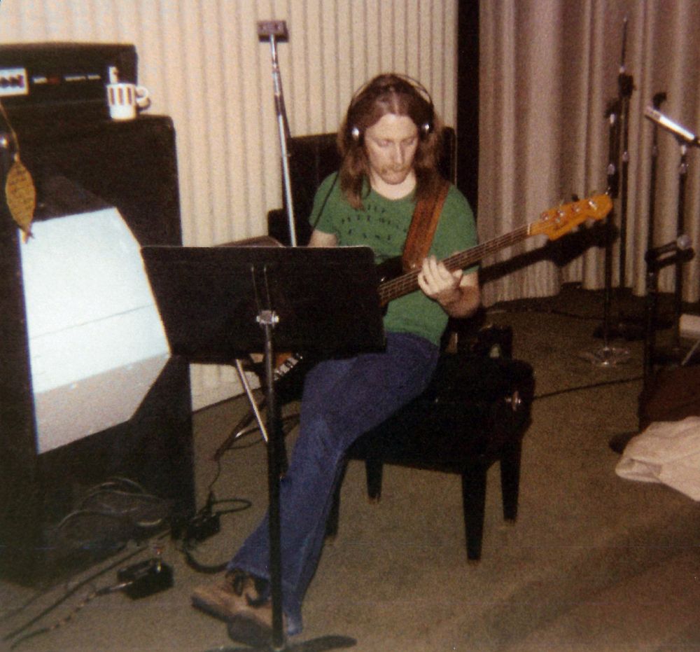 Bruce tracking a bass part