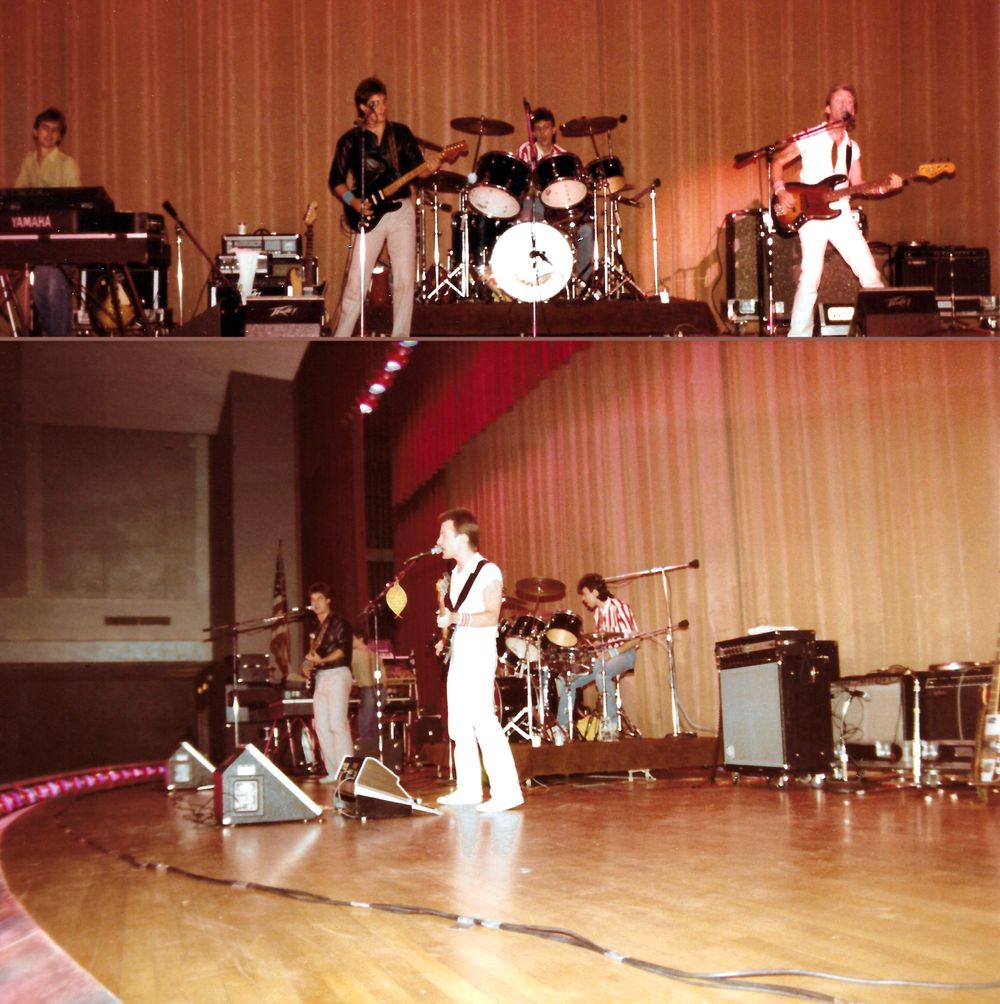 Opening for The Ventures, Moody Center, Galveston, Texas - September 17, 1982