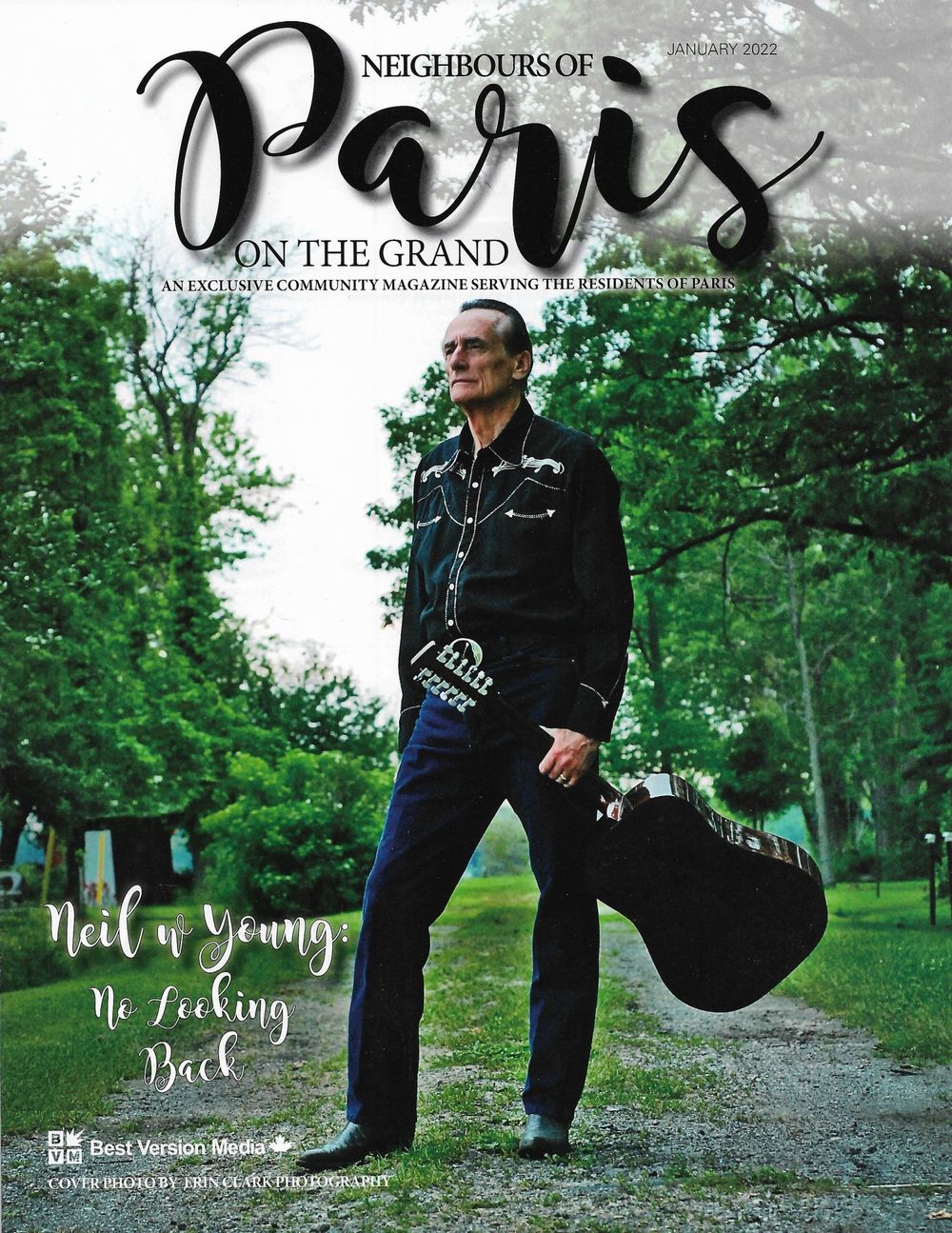 I was honoured to be featured on the cover of the January 2022 issue of NEIGHBOURS OF PARIS ON THE GRAND magazine along with more photos in the 4-page article on the inside pages.