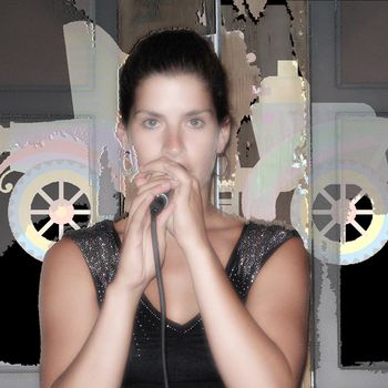 Renowned for our extensive karaoke libraries of over 10,000 songs (updated monthly), KARR Productions Karaoke attracts the most talented singers in the northwest.