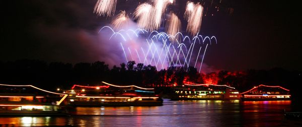 Rhein In Flammen!