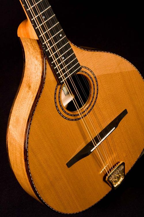 FYLDE WALNUT TOUCHSTONE MANDOLIN