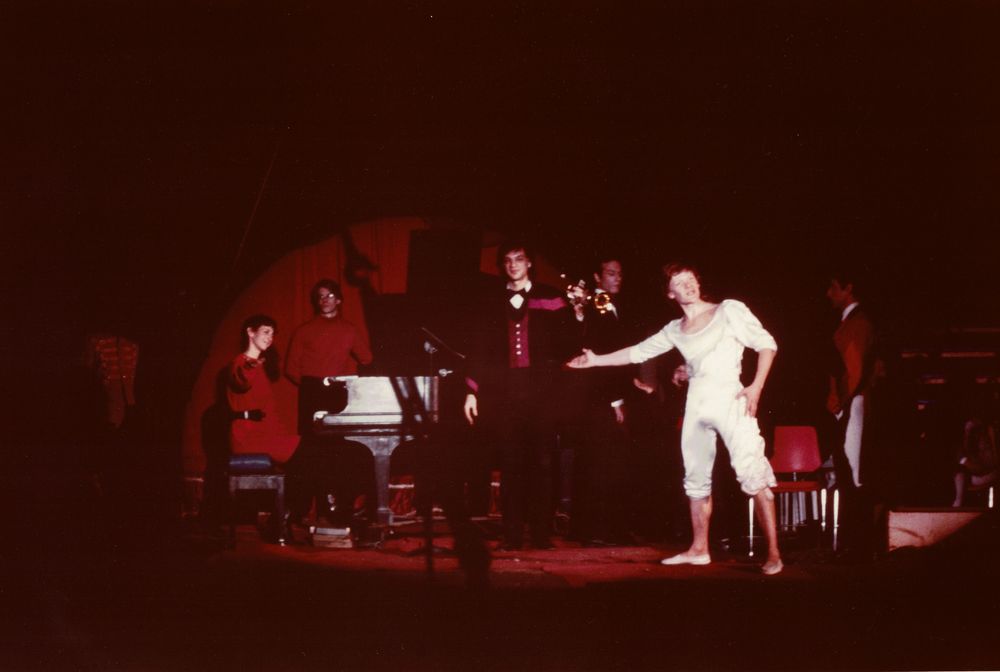 Phillipe Petitte walked the high wire between the World Trade Towers then at The Big Apple Circus with Linda on grand piano.