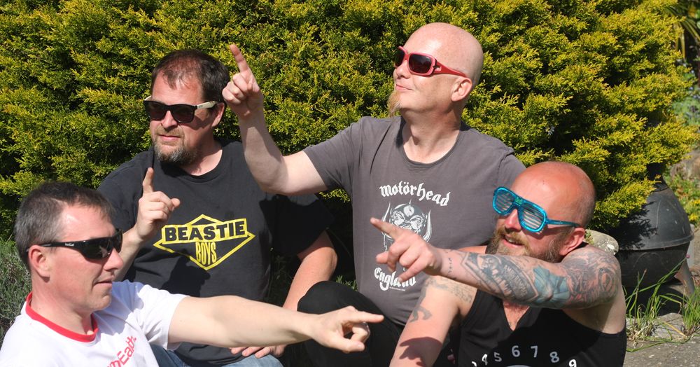 The Supermercados, alternative rock from the South West of England