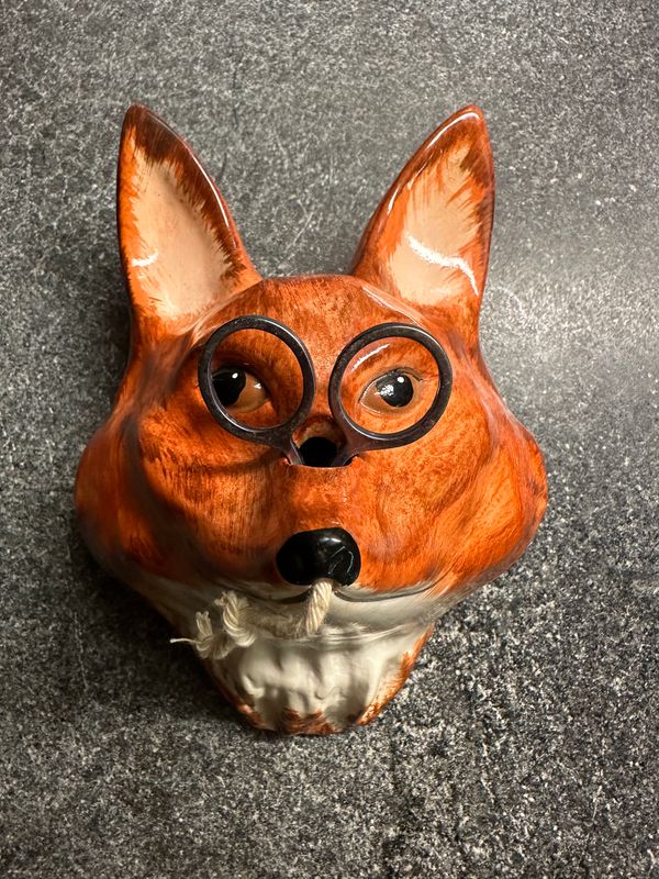Vintage 40's Babbacombe Pottery Fox Head String Holder with Scissors. Made in England.