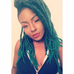 My hometown is Jacksonville, Florida! I miss my beautiful city and have decided to go back and attend college there. I just ACED my music major auditions, am am so excited about this! DUUUVAAL
I'm coming home!
Still keeping it popping in Atlanta though...