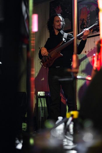 Bassist Rob Saulnier; Kimberly & the Dreamtime; December 21, 2015, Casa del Popolo,Montreal; Photo by Bruce Toombs