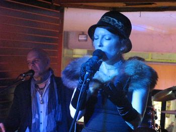 Daniel Loyer on keys; Kimberly & the Dreamtime show; Jan 26, 2012; Montreal; Photo by Daniel Dentremont