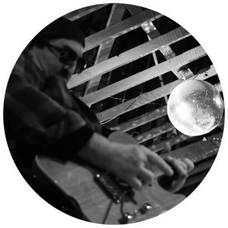 Jimmy Farkas - guitar