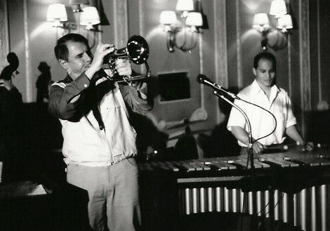 Ira Sullivan mentoring me at Chicago's Jazz Showcase
September 1987