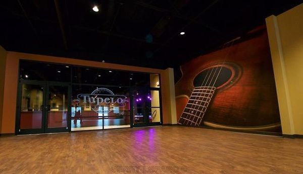11/28/21 Tupelo Music Hall, Derry NH.