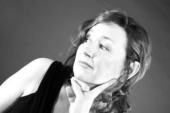 Photo of Cheryl Hodge by Allana Haradyn http://allanaharadyn.com
