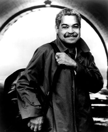 I love this picture of Art, with his Reunion Blues gig bag over his shoulder, happy after the Jazztet reunion in 1982.