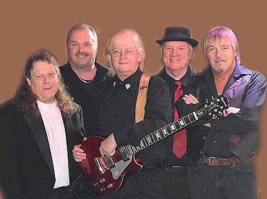 Michael Lacey, Duane Bryant, Bruce, Mike " Dr Silk " Shea and "Boston " Bobby Coonors