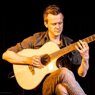 Jon Hart - songwriter surrey uk