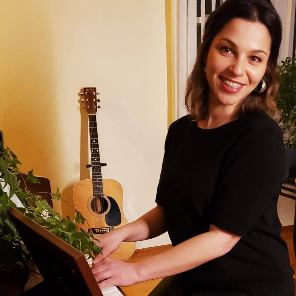 Karina Farina | La belleza de la vida | Elle Vance | Bio musical