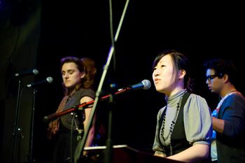 Drom NYC (12/08)
Photo by Edmond H Lee