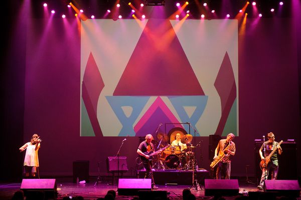 Moraine at NEARfest 2010 - photo by Joe Del Tufo; visuals by Courtney Barnebey