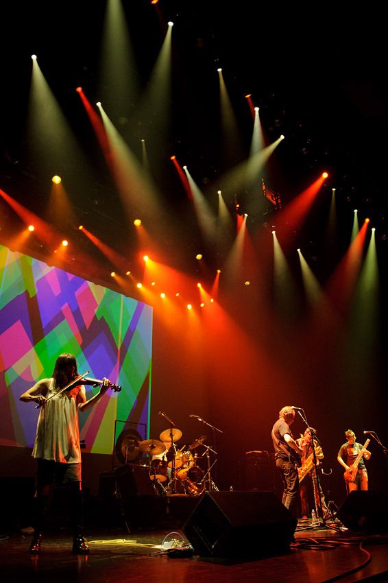 Moraine at NEARfest 2010 - photo by Joe Del Tufo; visuals by Courtney Barnebey