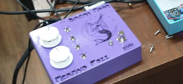This Page Texas Joe Valles will discuss Guitar Pedals and Effects for his guitars in a Live setting and in a recording studio setting.
This Page will also have discussions on Effects used with the bands Synths.