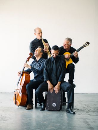 Band photo 4