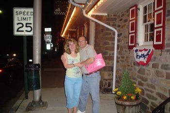 See I told ya! They are really die hard fans couldn't get them to leave! (tee-hee) Actually it's the other way around I didn't want them to leave even if the Temperance was already closed!!! They are two great people. Goodnight Chris & Richard