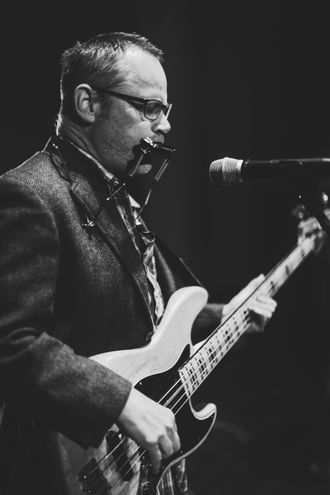 Ken Nottingham-bass, vocals, bouzouki