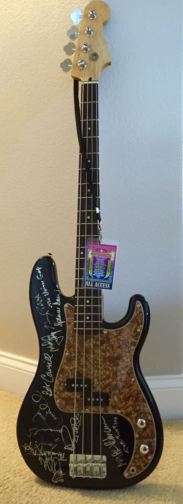 Autographed by all artists and band from the 2016 "Happy Together Tour". Sent to auction to benefit RockPink.com of Central Florida