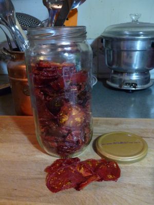 canning tomatoes by dehydrating tomatoes