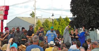 Vincent Gates, Clayson Benally, Landon Capelle, Kim Manning, Vee Sonnets, & Robin Bienemann lead the songwriters in Battle of the Bridges - photo by Abi Bethke
