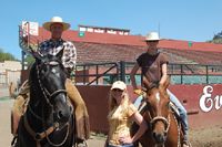 then, bless sweet RC Patti's heart, she gifted me a Buck clinic in Ellensburg, WA!! she even let me ride her ROCKSTAR Lancer:)