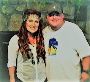 I loved opening this show for New England native Jo Dee Messina. At the time she had many hits on Curb records. We had a good amount of time to chat about life and everything in between. Seen many of her live shows. One of the best out of MA.