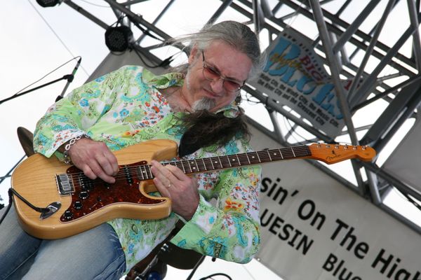 Mikey Capone performing live with the Larry McCray Band!
Photo by Rodney Mish
