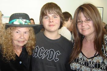 I was blessed to be able to take my mom on a cruise in 2007 before she passed away. (I had a wig on in this picture .. as I had no hair!)