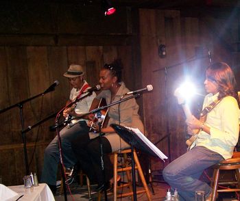 3 ladies and 3 guitars circa 2007 at Chris' Jazz Cafe
