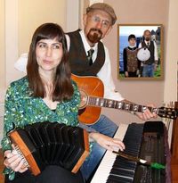 Trinadora's Celtic Frolic Guest Set At Emerald Wind ConcertTrinadora - Jannie Nelson and Ron Holm