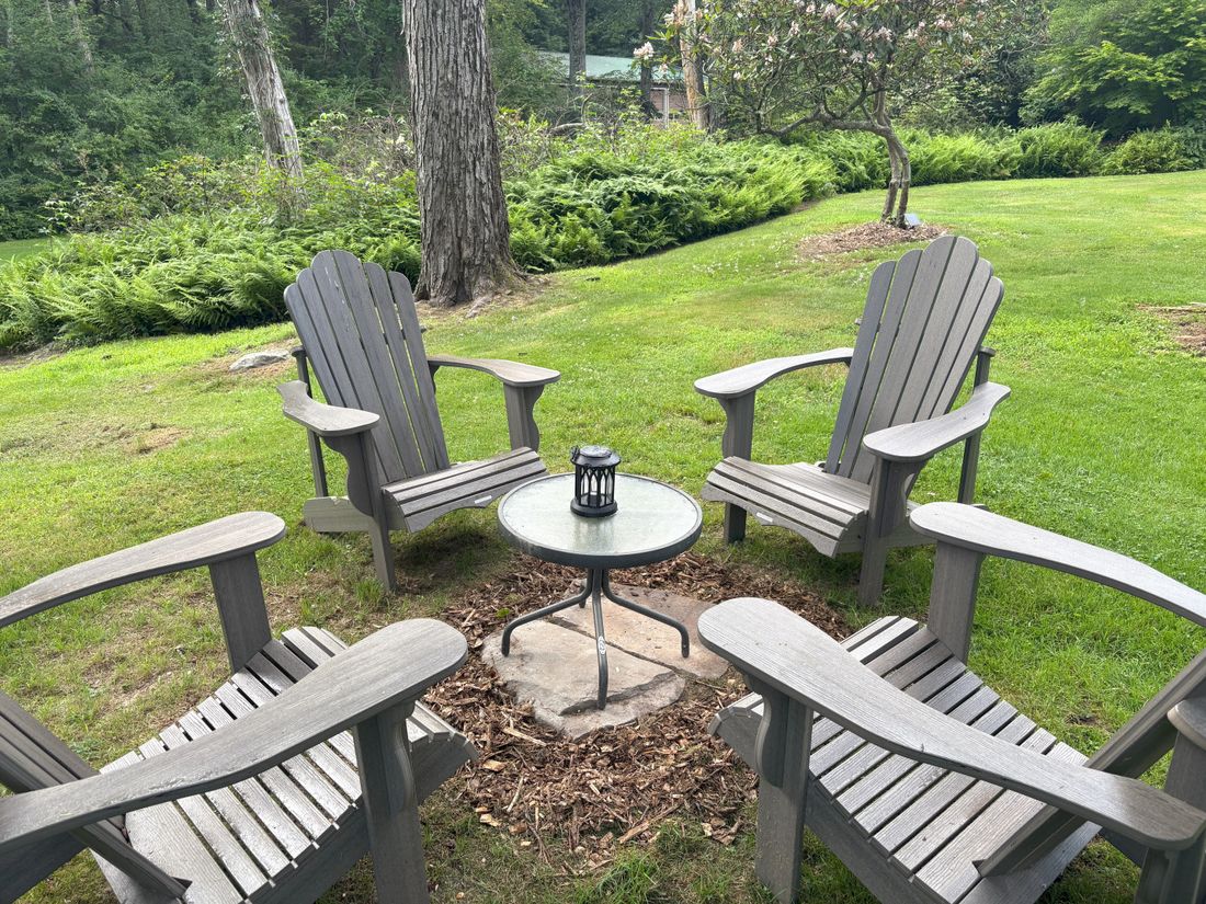 Quiet areas to reconnect

